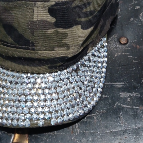 SOMETHING SPECIAL CHAMOFLAUGE hat.    #5374 - Picture 5 of 6